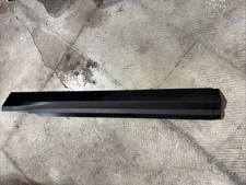 2021-2024 GMC Yukon Tahoe LEFT DRIVER LH Genuine GM Rear Rocker Molding 84913476