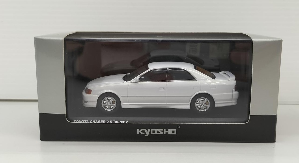 新作商品 V Tourer 2.5 CHASER TOYOTA 1/43 Kyosho (JZX100) White 1998 乗用車