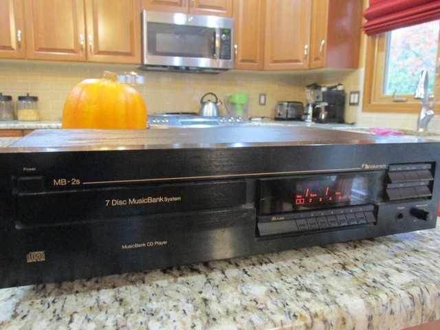 Vintage Nakamichi Mb 2s 7 Disc Music Bank System Cd Player Pre