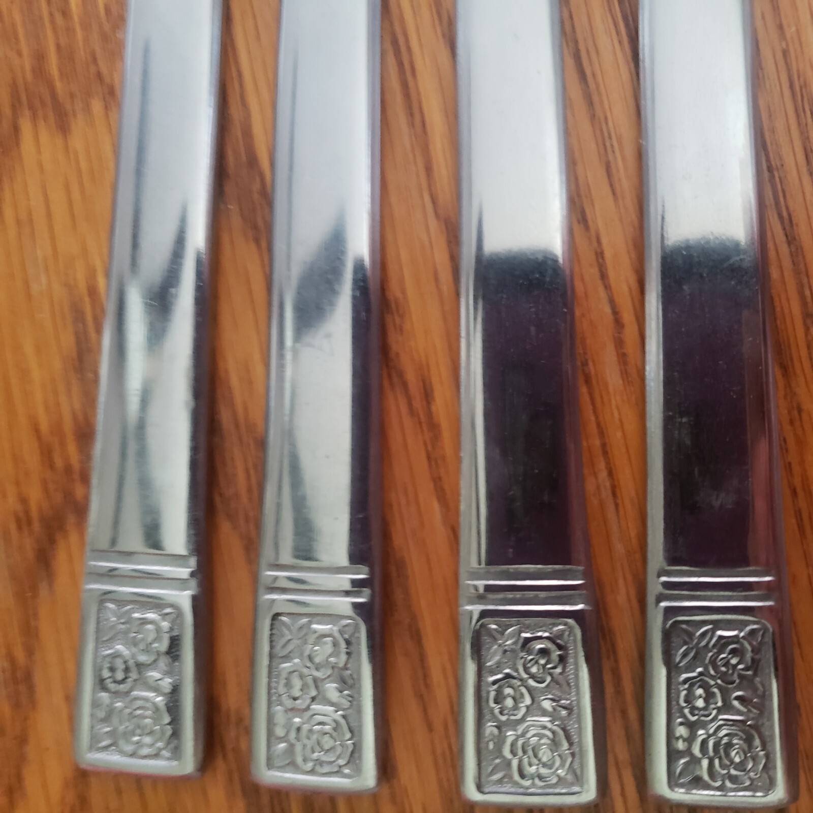 Ekco Eterna ROSE COTILLION Stainless Knives 4PC Set Flatware Flowers in Square