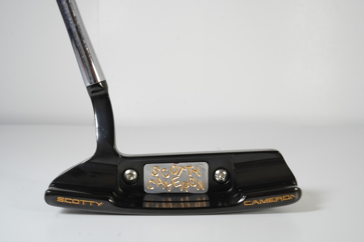 【送料込】ScottyCameron パター Newport2.5 Detour Scotty Cameron Detour NEWPORT 2.5 Black plating & original Custom