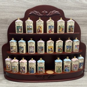 RARE - FLAW - Vintage 1995 Lenox Walt Disney Porcelain Spice Jar Collection 23