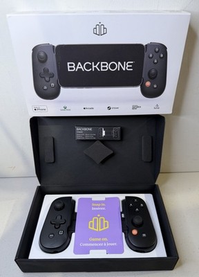 Backbone One Mobile Gaming Controller for iPhone   Xbox Edition (Lightning)