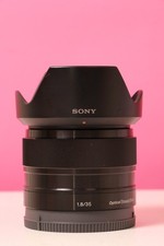 Sony E 35mm F1.8 OSS Lens (SEL35F18) for APS-C Cropped Bodies EXCELLENT!