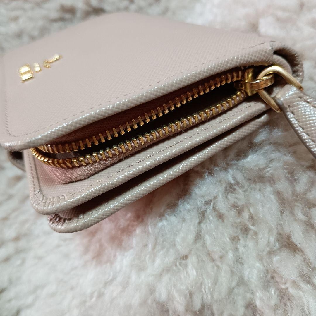 PRADA Saffiano Leather Bifold Compact Wallet Beige Gold Logo Plate Purse Auth thumbnail 13