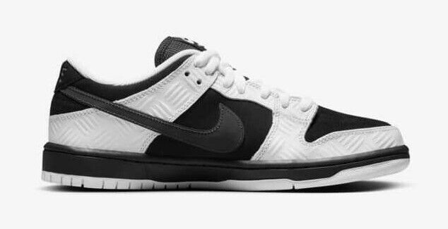 TIGHTBOOTH × Nike SB Dunk Low Pro QS Black and White FD2629 TIGHTBOOTH × Nike SB Dunk Low Pro QS Black and White FD2629