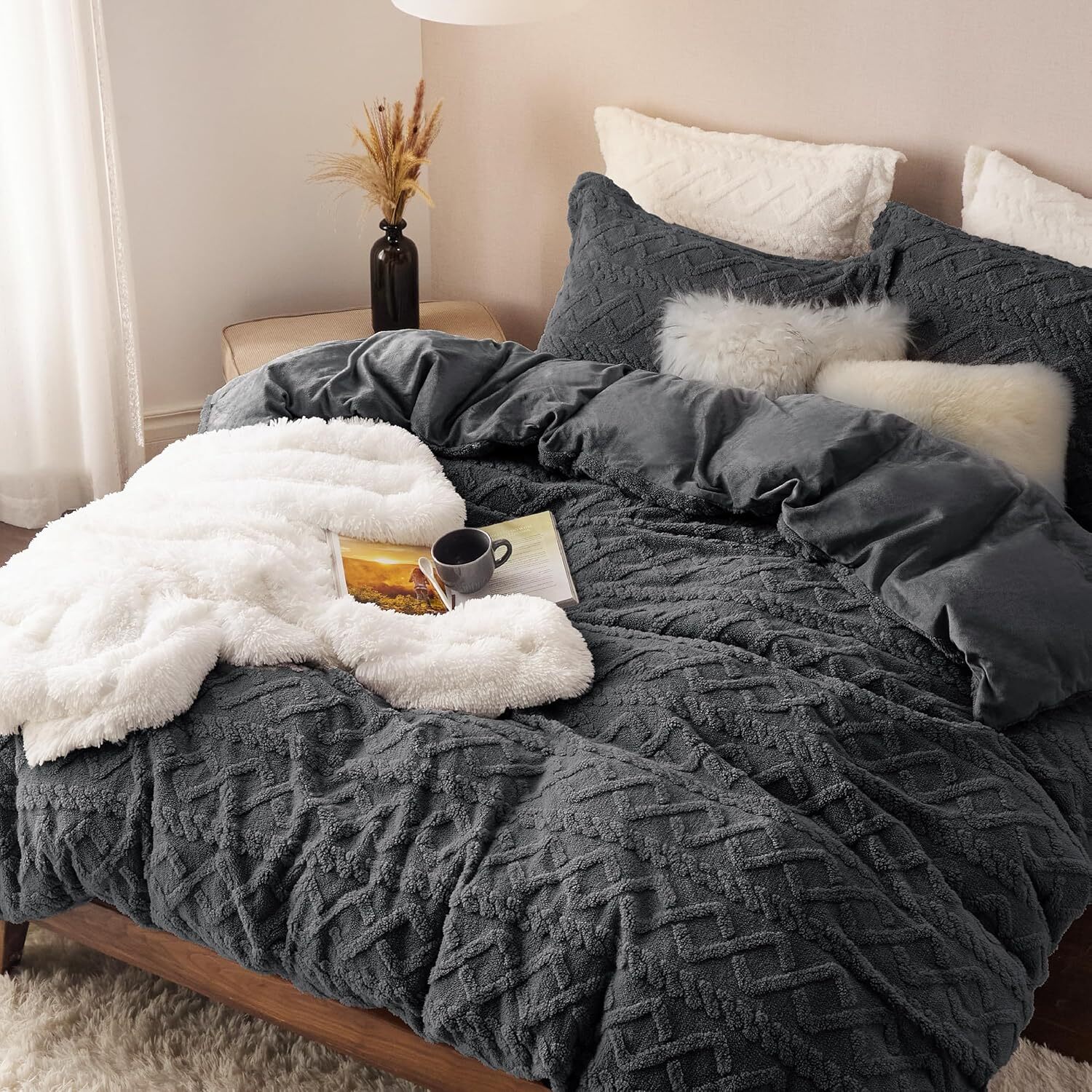 Bedsure King Size Fluffy Faux Fur Dark Grey Duvet Cover Set