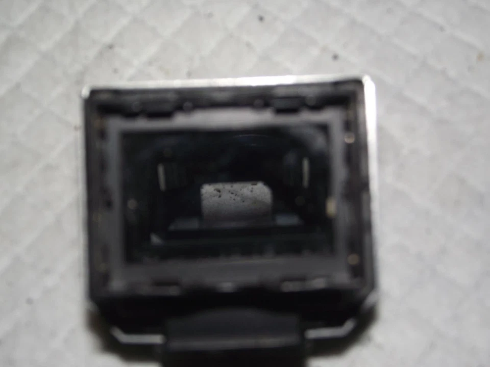 EXAKTA? Viewfinder Prism Ihagee for EXA Exakta Varex VX II IIA 35 mm camera? - Image 4 of 4