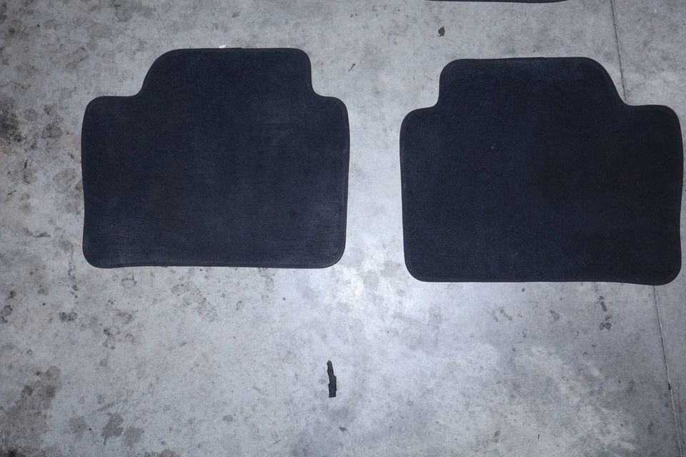 2015-2016 BMW 435I GRAN COUPE - Carpet Floor MAT SET 7426281 - Image 2 of 4