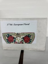 VTG MCG Textiles European Floral Hook Latch Rug 37766 New