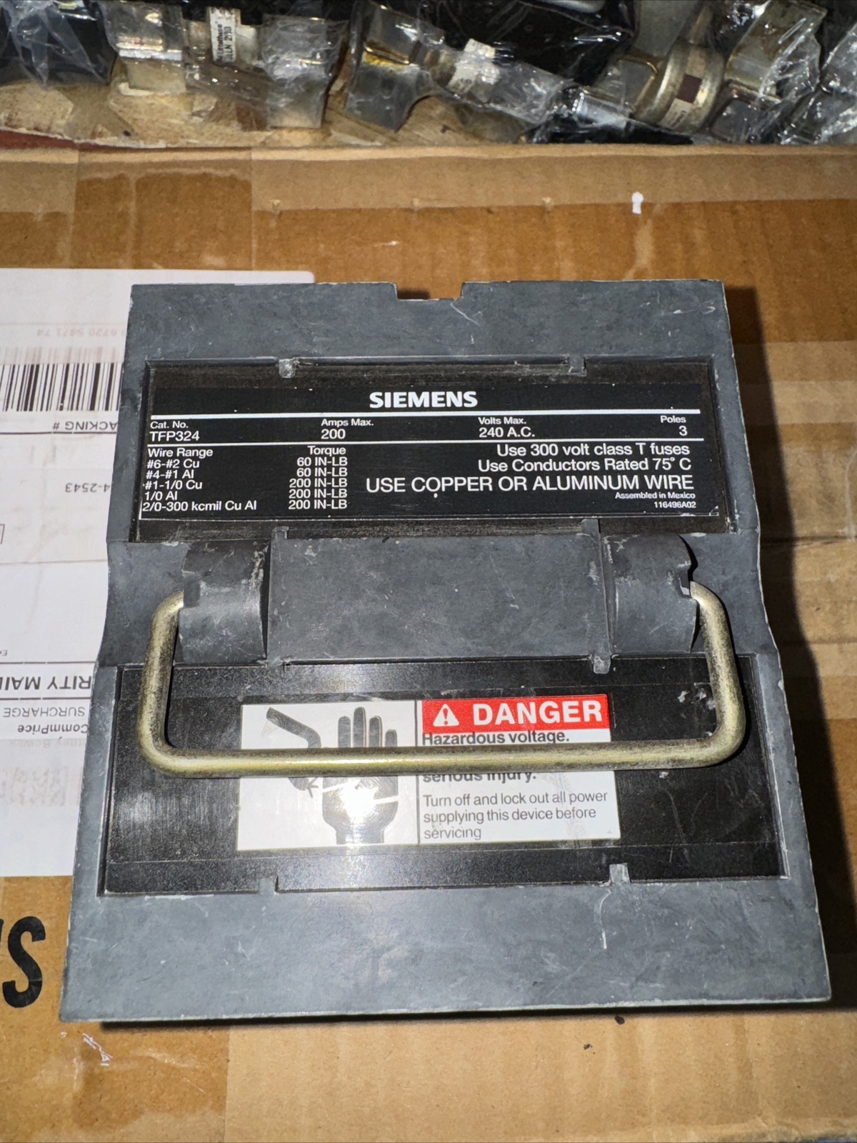 Siemens TFP324 Pullout 200 Amp 240V 3 Pole Included Fuses Same Day Shipping