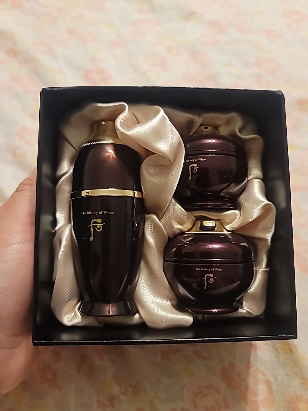 The History of Whoo Hwanyu Special Gift 3pcs Set