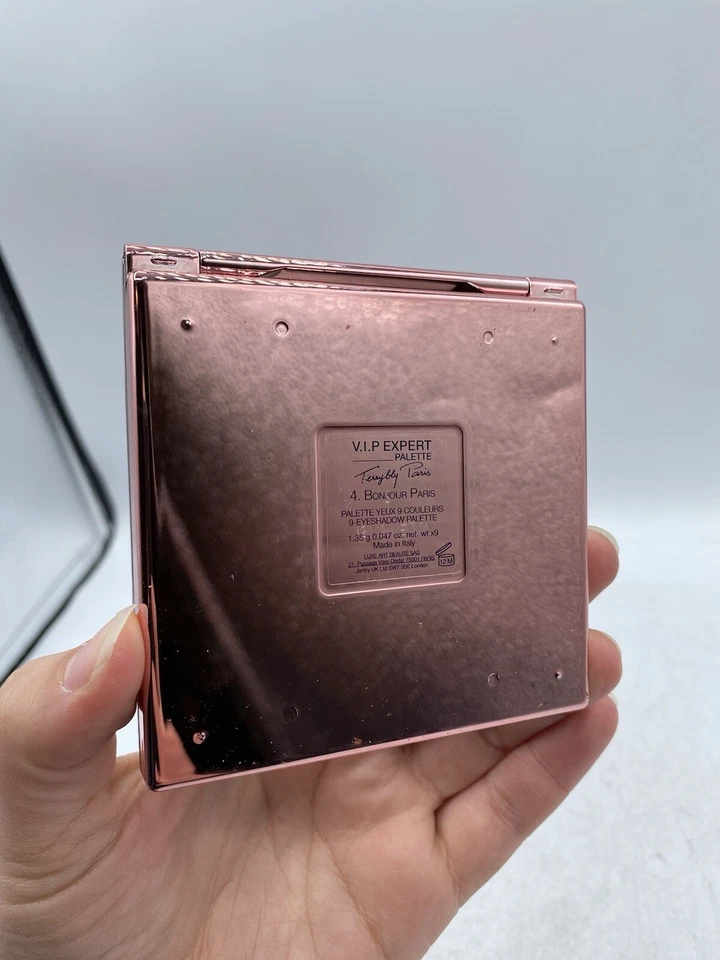 By Terry VIP Expert Palette 9 Matte & Metallic Eyeshadow - Terrybly Paris - Image 4 of 4