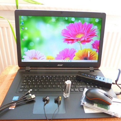 XXL SET Acer ES1 732 Business UltraBook 17 Zoll l 1TB SSD HDD Windows 11 l HDMI