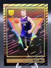2023-24 Panini Recon Domantas Sabonis #30 Gold Holo /10