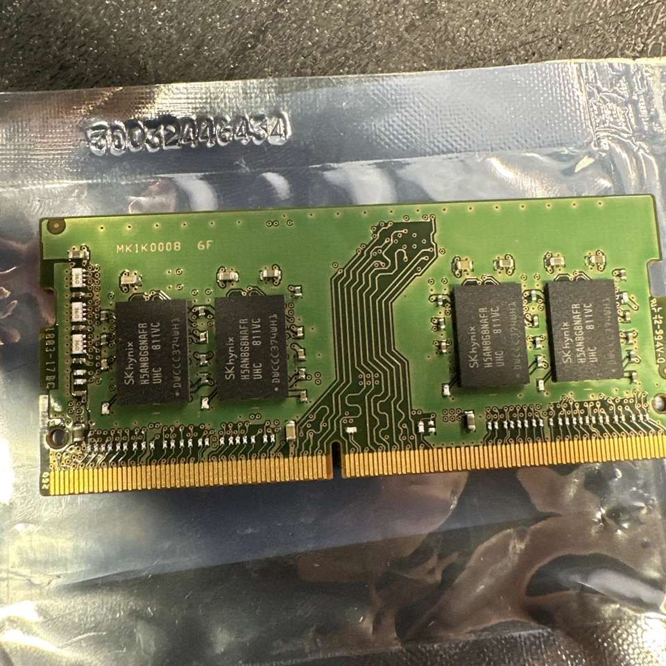 Hynix 8GB DDR4 PC4-2400 1Rx8 SO-DIMM Laptop RAM HMA81GS6AFR8N-UH - Image 2 of 2