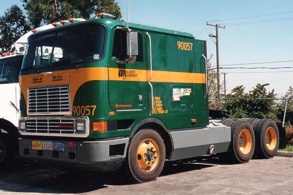 INTERNATIONAL EAGLE 9800 COE(1995), AMERICAN TRUCK, ALTAYA DIECAST, 1:43 - Image 3 of 4