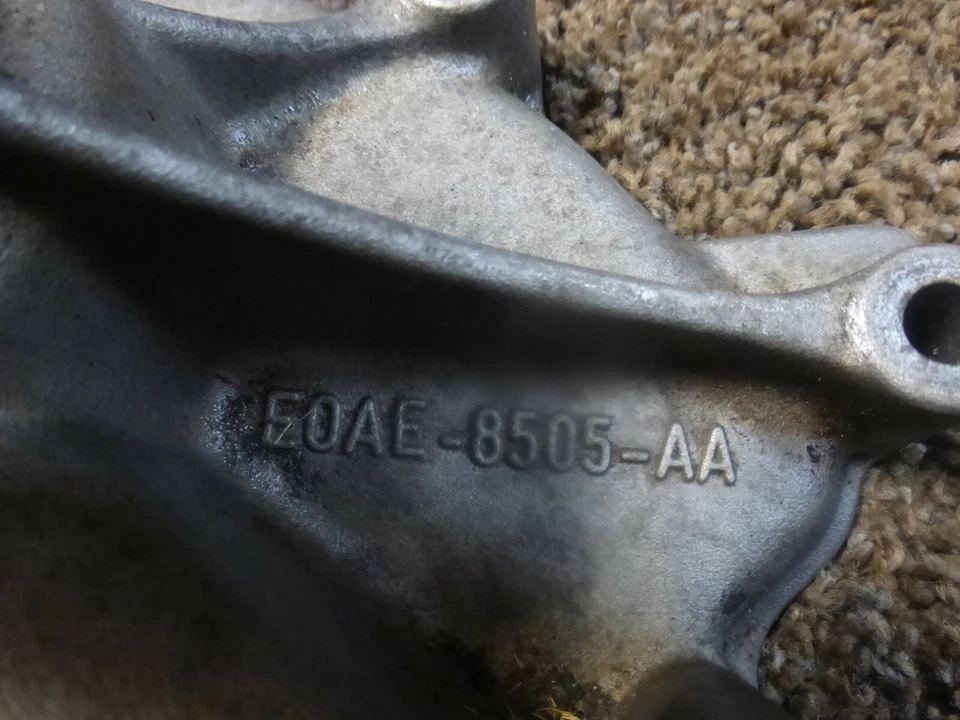 Bomba de agua motor Ford Lincoln Mercury Colony Park 79-91 T3091 E0AE 8505 AA Foto 2 de 4