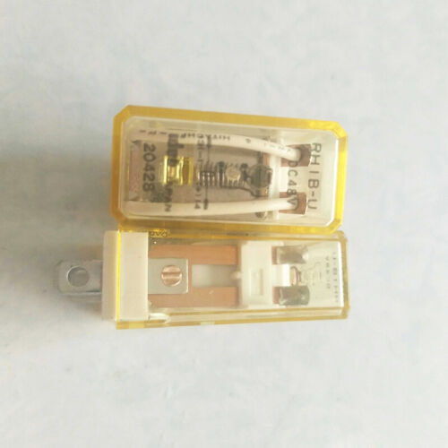 Idec Izumi FA-2 Junior Programmable Controller FA-1J 8-Relay Idec Izumi FA-2 Junior Programmable Controller FA-1J 8-Relay