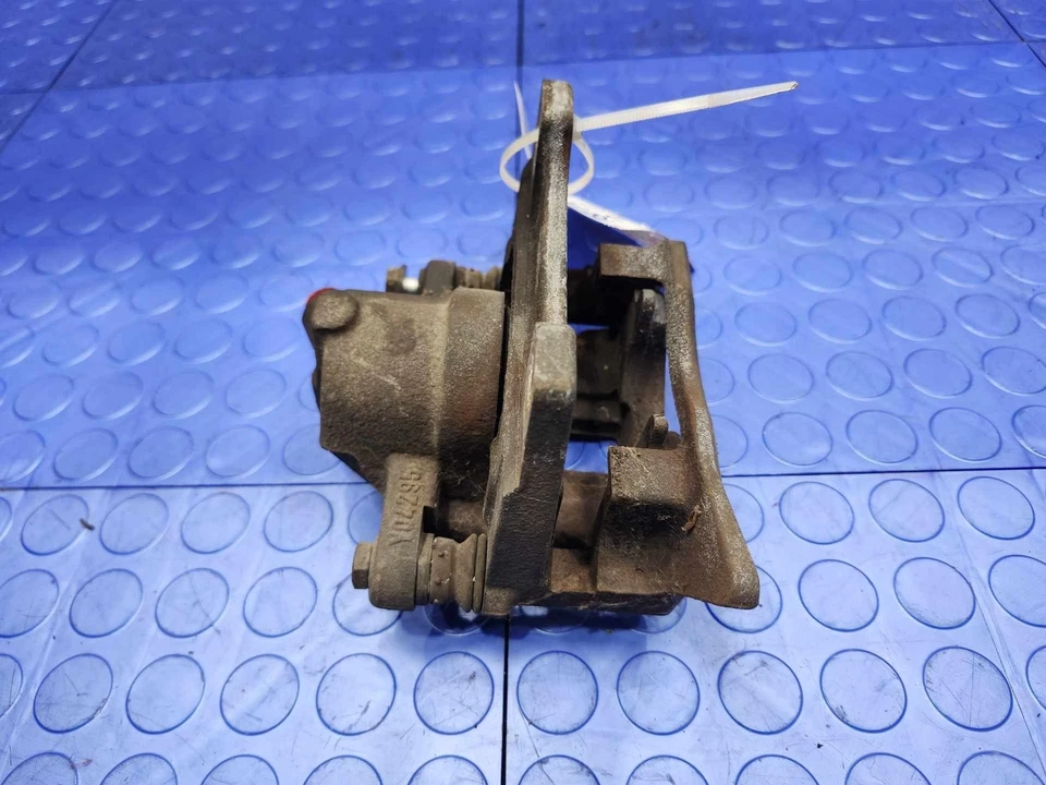 08-15 智能 Fortwo 前刹车卡钳总成左驱动器侧原始设备制造商 4514210198 — 第 3/4 张图片