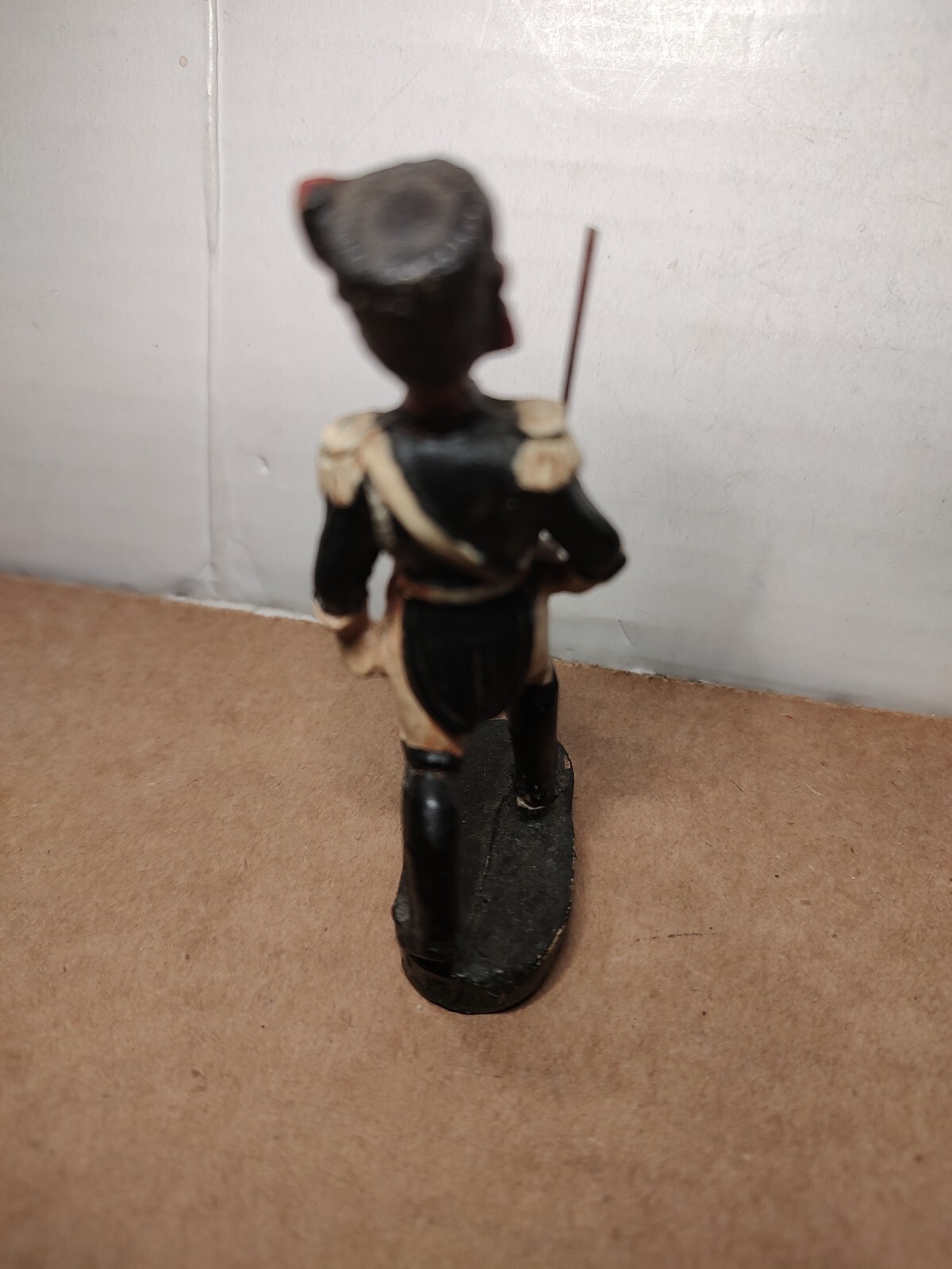 Picture 2 of 4