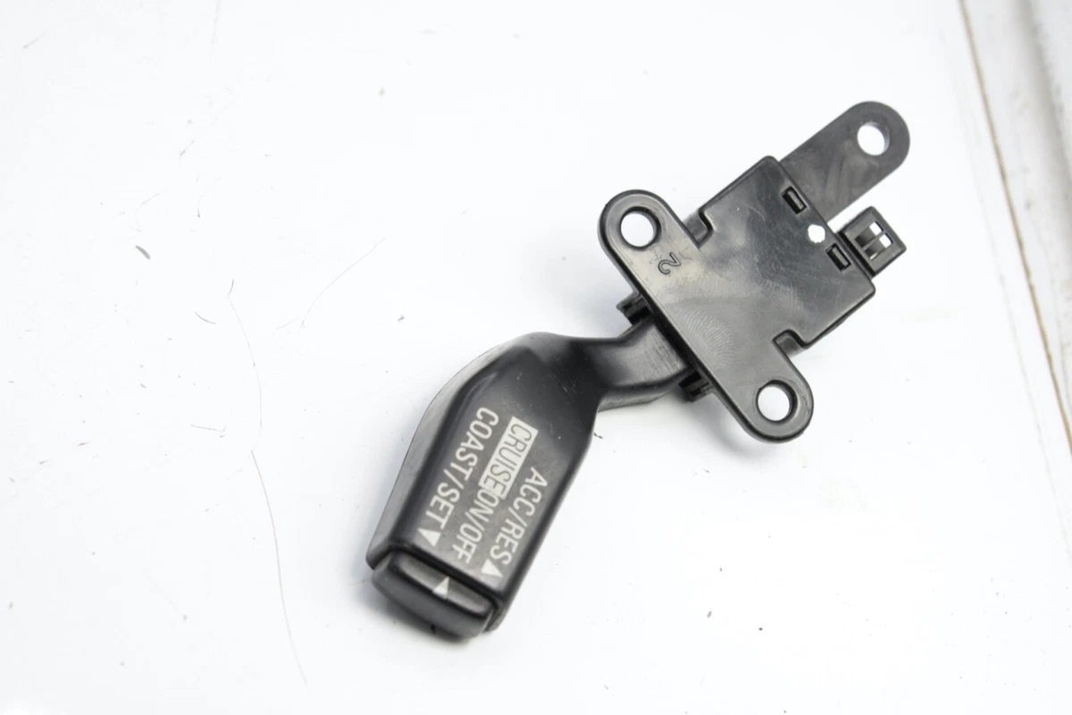 1999 - 2003 Mitsubishi Galant MB943716 cruise control switch e23  