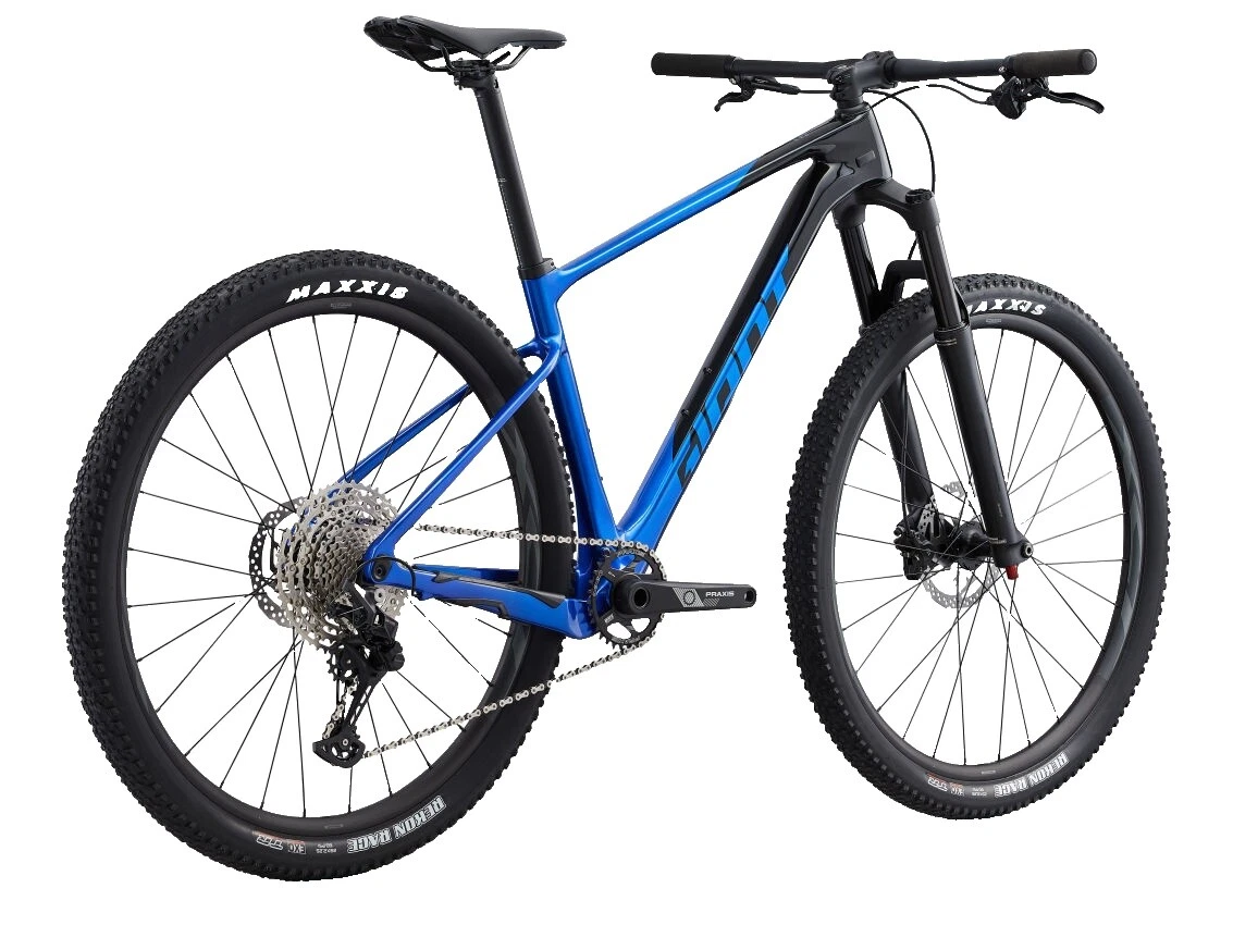 Giant Carbon Fiber Bikes