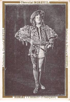 CHROMOS.AM23332.7x11 CM Env.chocolat Moreuil.hamlet.théatre Französisch