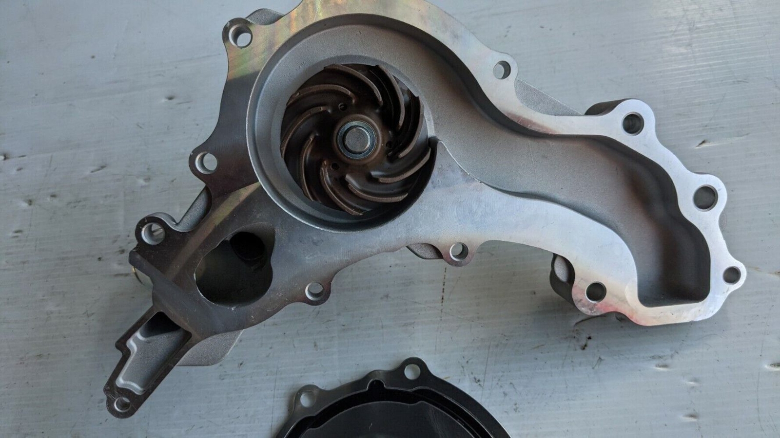 ECP Maserati GHIBLI 2014 on 3.0 V6 WATER PUMP, GASKET and THERMOSTAT 297912 2...