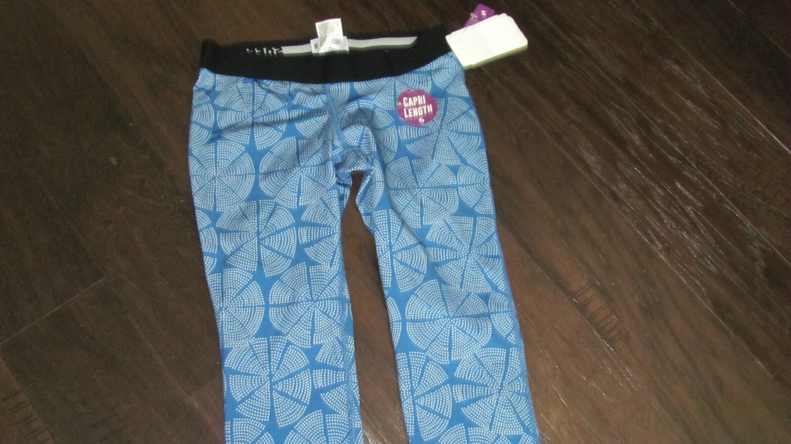 Picture 2 of 4
