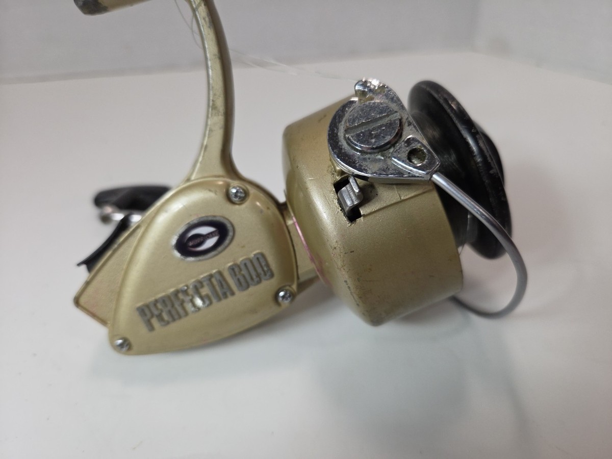 Olympic Hurricane Perfecta 800 Spinning Reel Japan TESTED Good