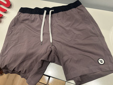 Vuori Kore Shorts 7" inseam Mens Lined V302 Athleisure Gym Speckled Waist size M