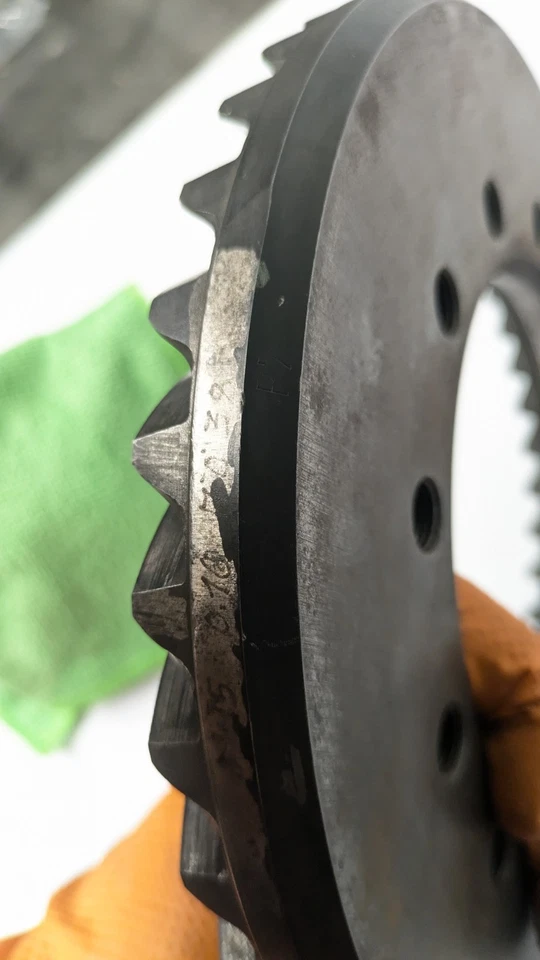 Porsche 911 930 turbo Transmission Ring and Pinion Gear Set 1978-1989 Date 11/80 - Image 4 of 4