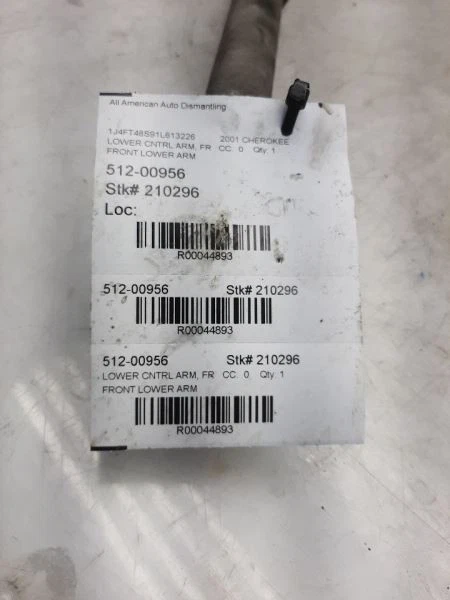 Brazo de control inferior delantero 84-01 Jeep Cherokee 52001162 Foto 3 de 4