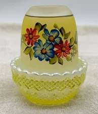 Mosser Hand Painted Floral Pattern Fairy Lamp with Uranium Base Signed