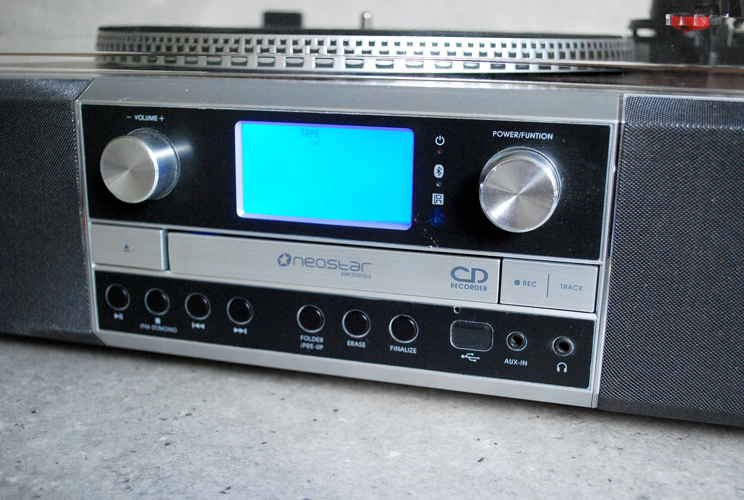 Neostar Turntable Tape CD MP3 Player Recorder Music System TCDR300C