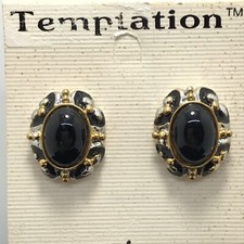 Vintage  Temptation Fashion Jewlery   2- Tone Black Cabochon  Clip-on  Earrings