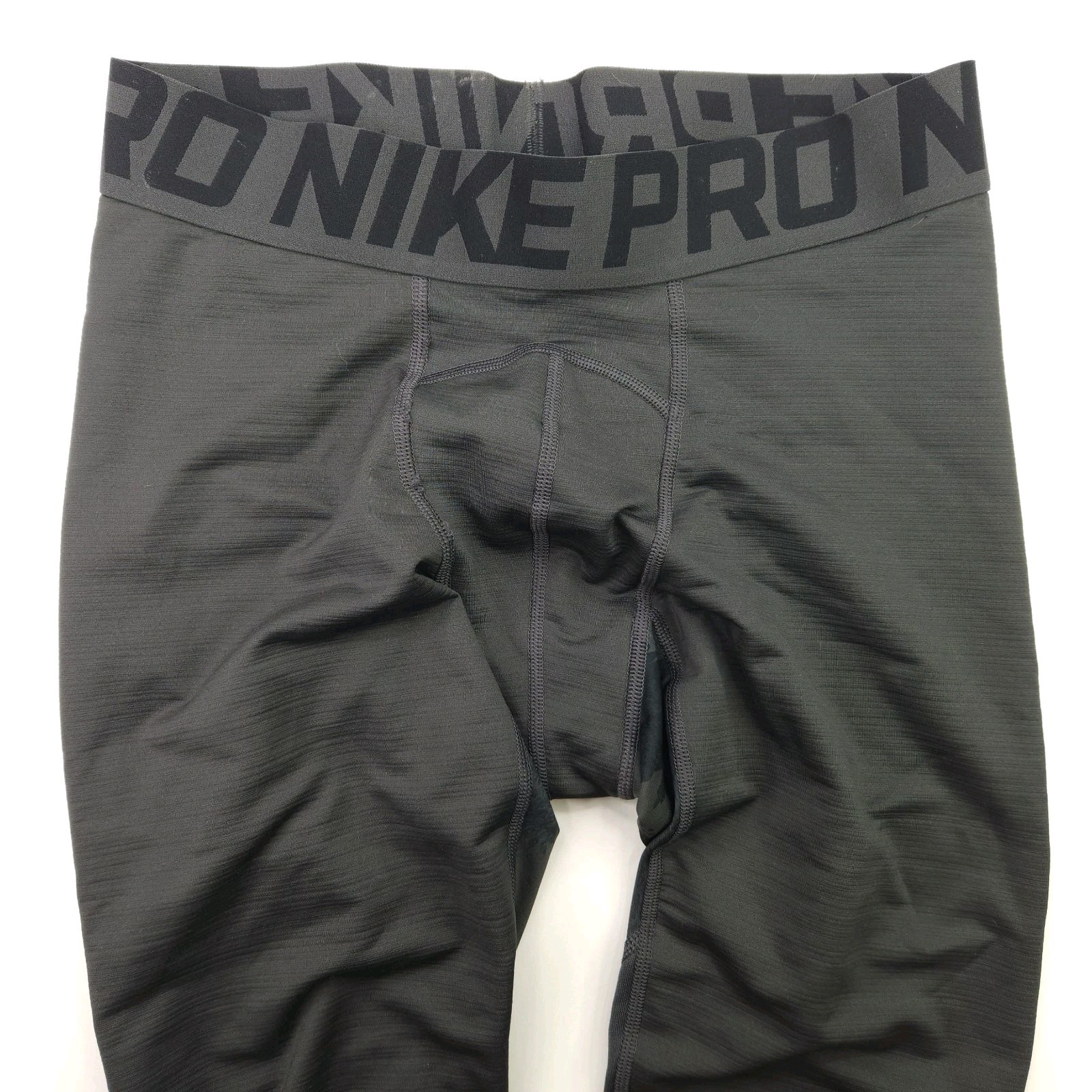 Nike Pro Hyperwarm Compression Baselayer Training… - image 3