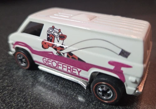 Hot Wheels Redline Super Van WHITE RESTORED Geoffrey Toys R Us