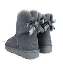 UGG Bailey Bow Mini II Grey Suede Fur Boots Womens Size 6 -NEW-