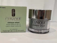 Clinique Smart Broad  Spectrum SPF15 #2 Dry Combination 1.7 oz New in Box