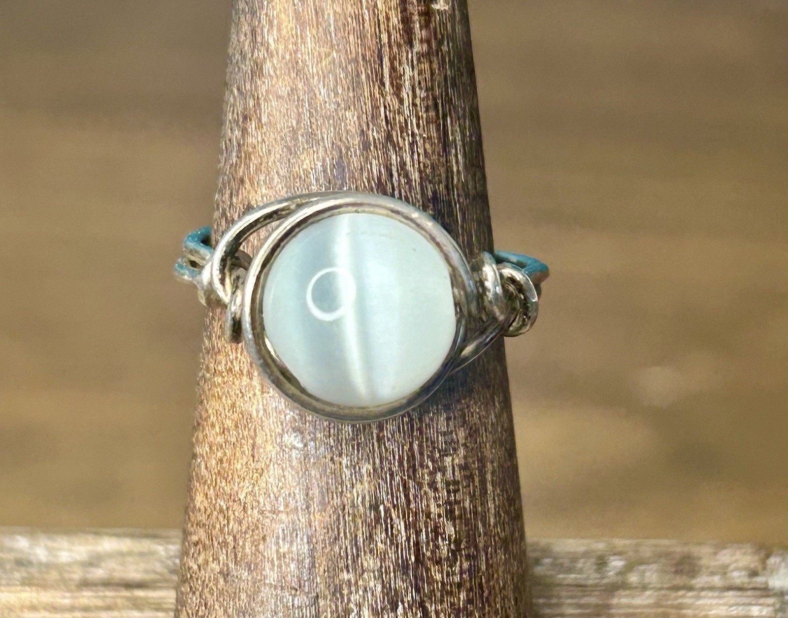 Silver Wire Wrap Moonstone Ring Orb Stone Vintage… - image 2