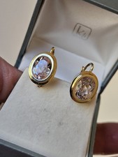18ct gold hallmarked Morganite leverback earrings 5grams.Boxed.Very Attractive!