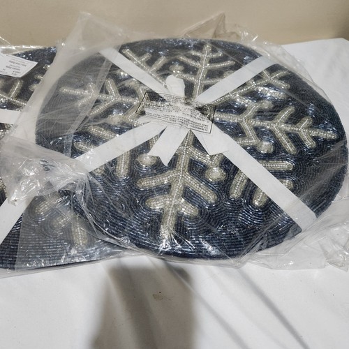 Nicole Miller Perlen Silber Schneeflocke Tischset Blau Weihnachten 15" 8er Set Neu - Bild 5 von 5