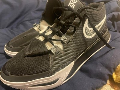Nike Size 12 Kyrie Flytrap 6 Black White /clean/worn once/