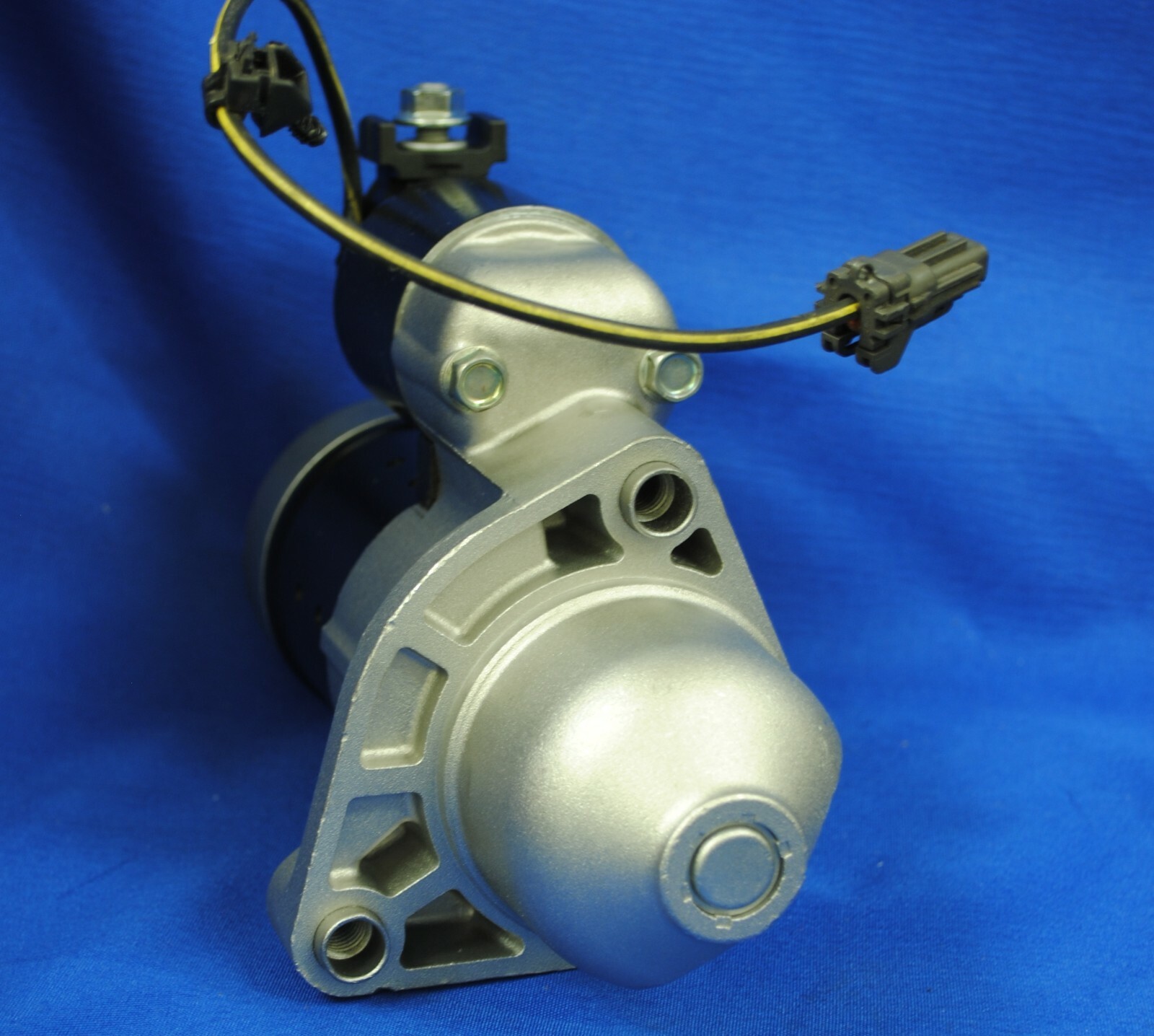 Fits INFINITI G35 20072008 & M35 20092010 V6 3.5L OEM STARTER 19067