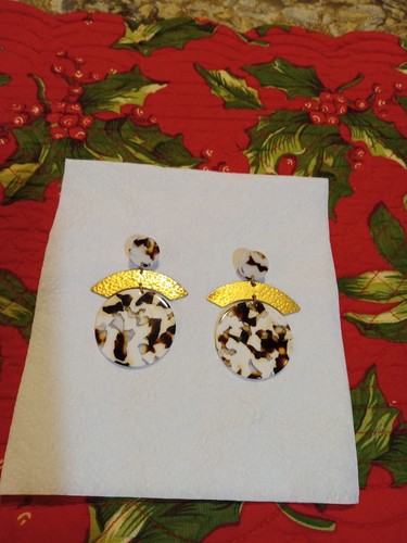 Drop Earrings, for Pierced Ears, dark brown, white & gold - Picture 5 of 5