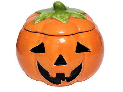 Ceramic Pumpkin with Lid Candy / Treat Jar, Tien Hsing Int'l Trading Co.