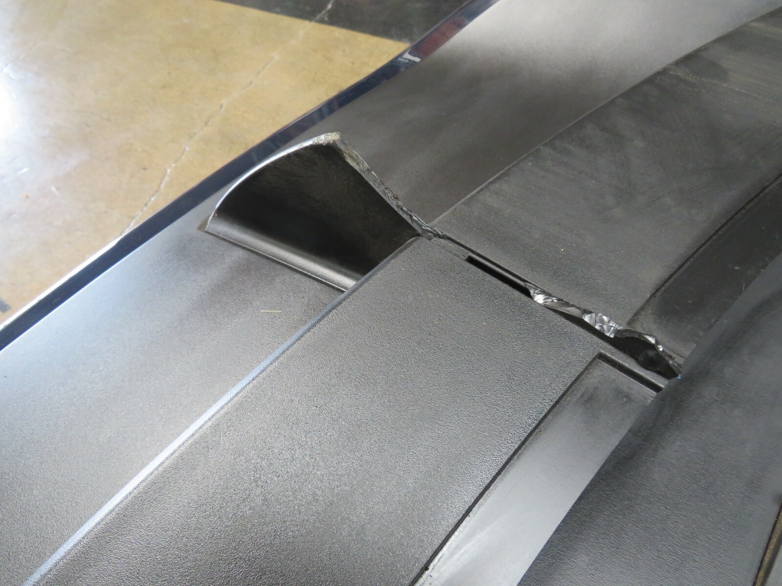 Ferrari California, Rear Bumper, Dmg, Blue, Used, P/N 82433510