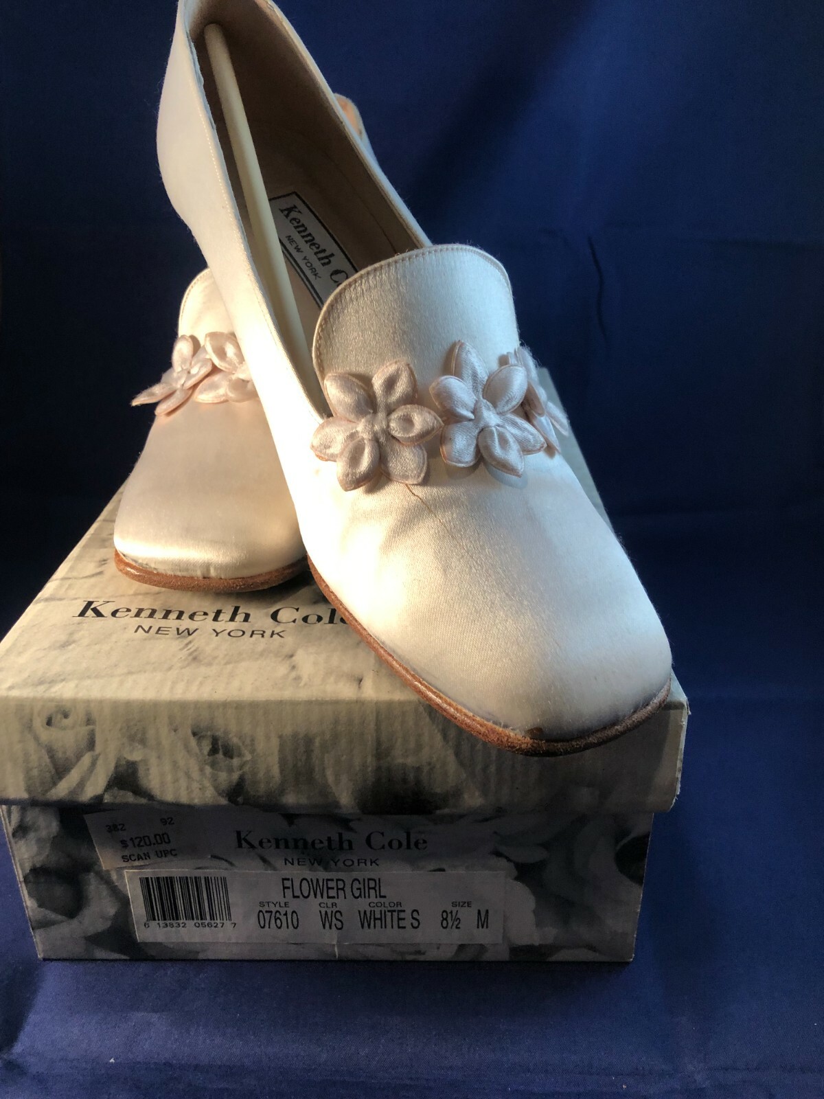 Kenneth Cole Flower Girl White Womens 